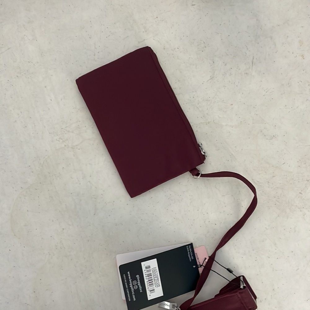 Baggallini Cross Over Cross Body - Picture 3 of 5